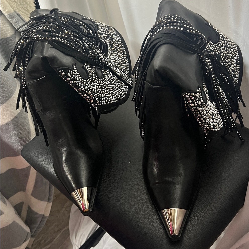 Embellished Black Fringe Heeled Boots - Picture 4 of 8